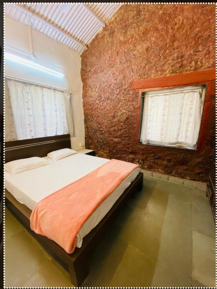 Leela - Ancient Redstone Escape Villa *